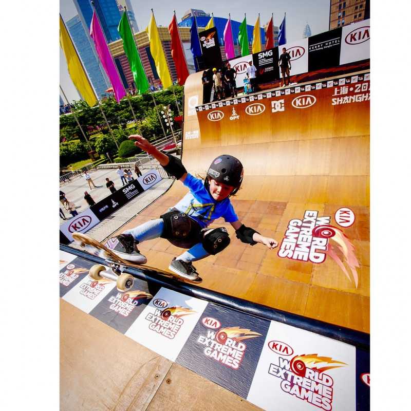 Triple Eight Little Tricky Helm pink - Skateboarding - Schutzausrüstung - Rollbrett Mission