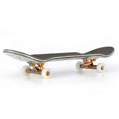 Berlin Wood Fingerboard Gene Pattern Pro Complete Setup - Fingerboard - Rollbrett Mission