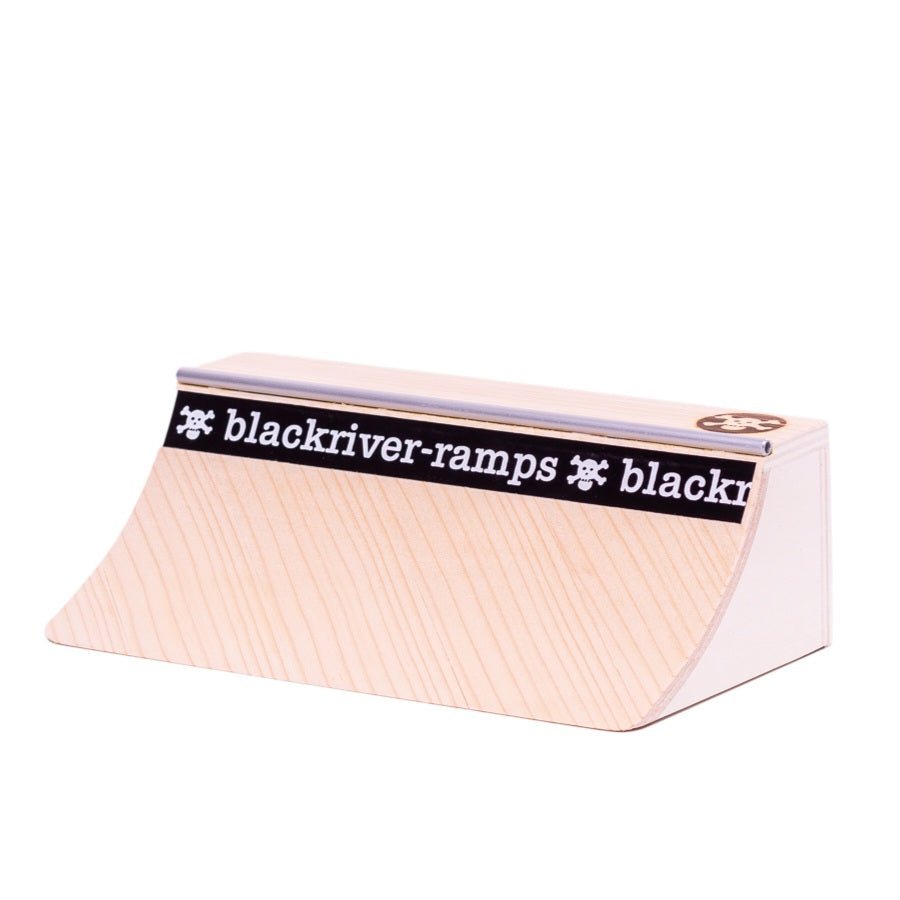 Blackriver Ramps Pocket Quarter XL - Fingerboard - Rollbrett Mission