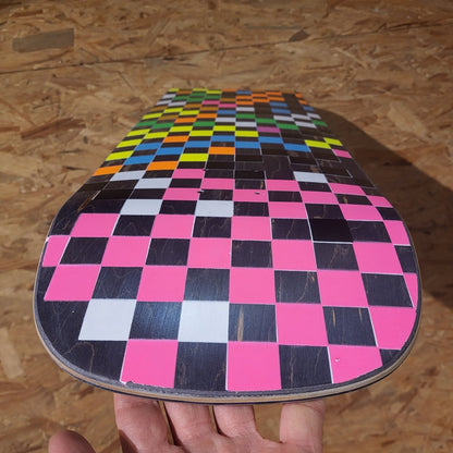 Prime Heritage Checkered Barn Deck - Skateboard-Decks - Rollbrett Mission