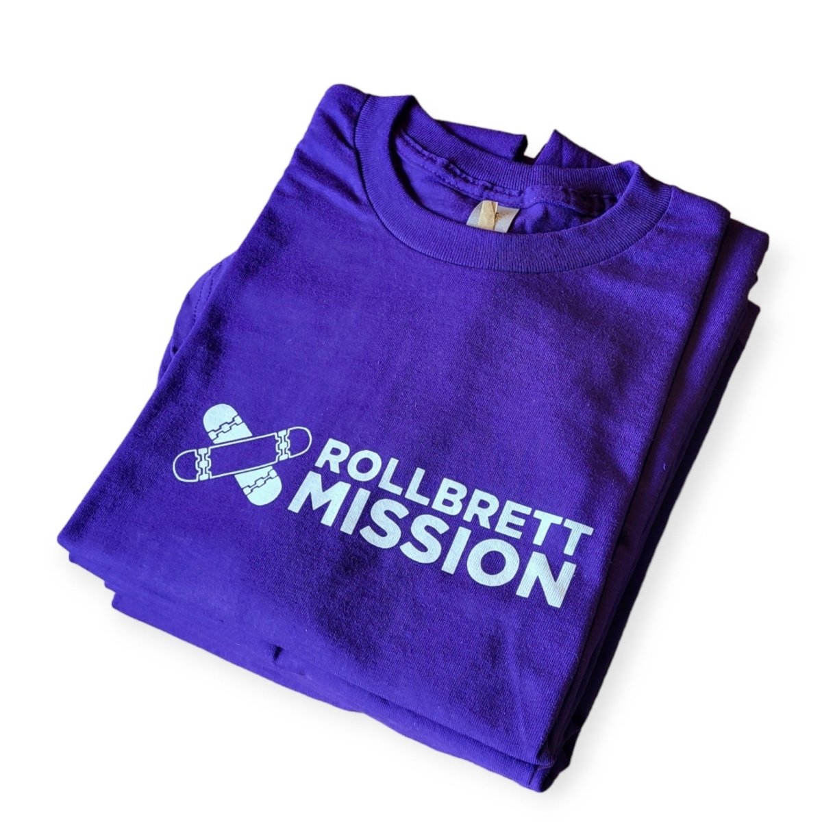 Rollbrett Mission Premium Bar Logo T-Shirt lila - Shirts & Tops - Rollbrett Mission
