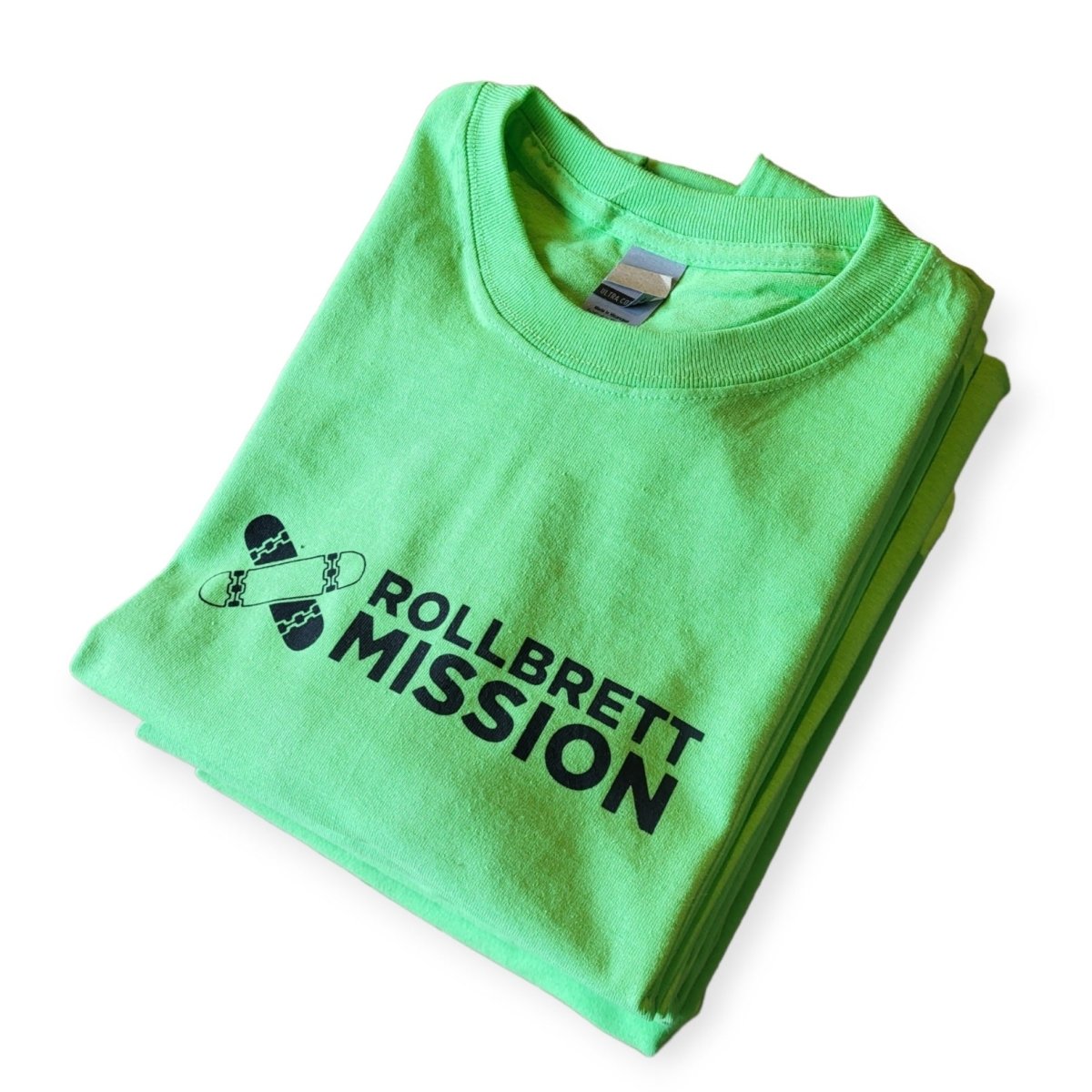 Rollbrett Mission Premium Bar Logo T-Shirt limettengrün - Shirts & Tops - Rollbrett Mission