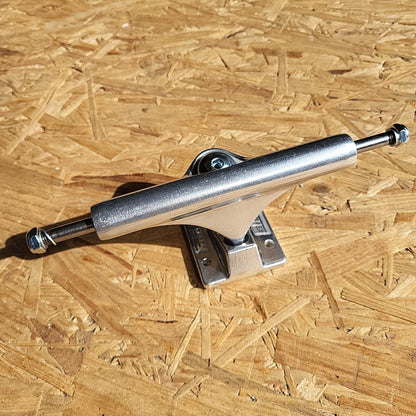 Slappy Truck 8.50 ST1 Inverted Hollow Polished - Skateboard-Achsen - Rollbrett Mission
