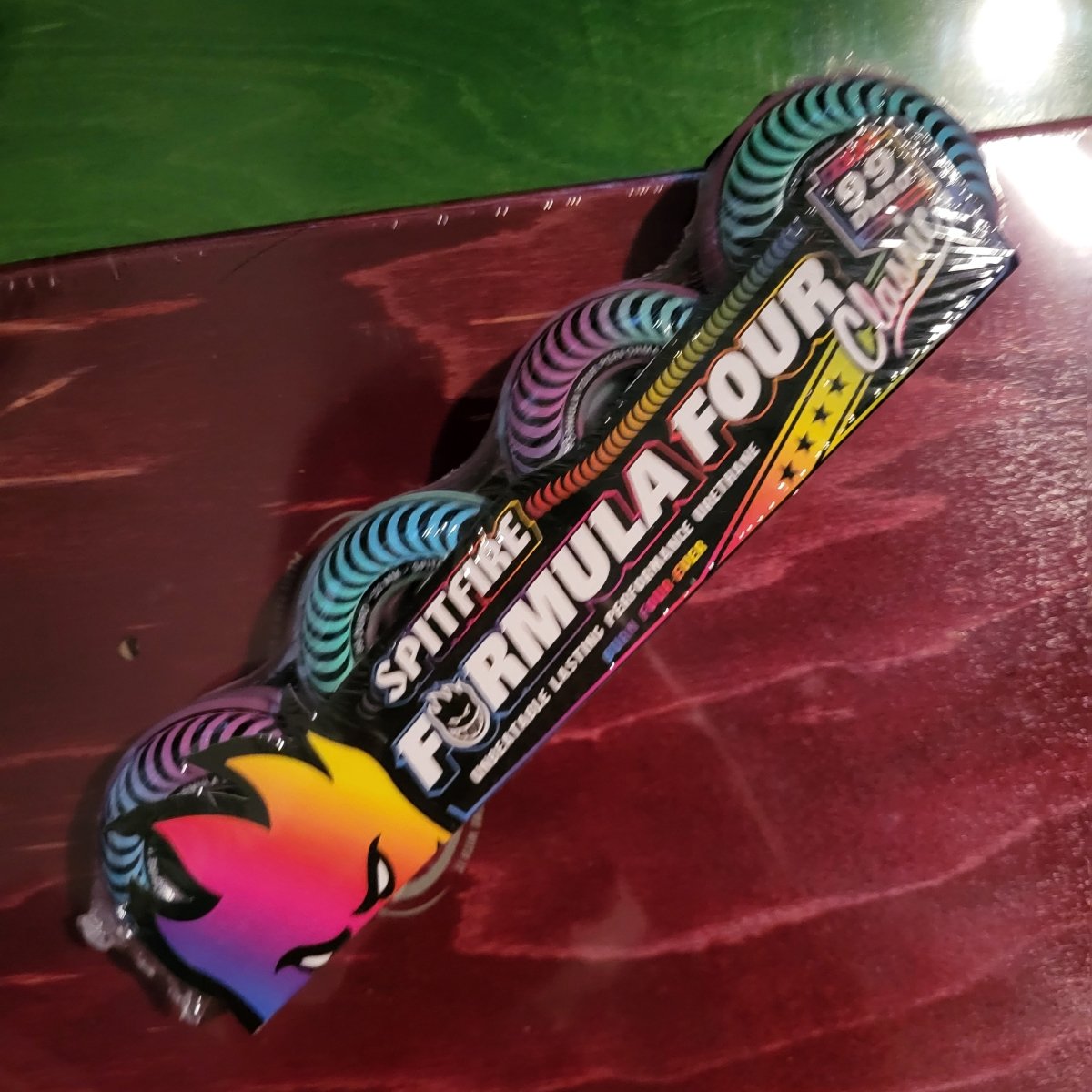 Spitfire F4 52mm 99A Multi Swirl Classic Wheels - Skateboard-Rollen - Rollbrett Mission
